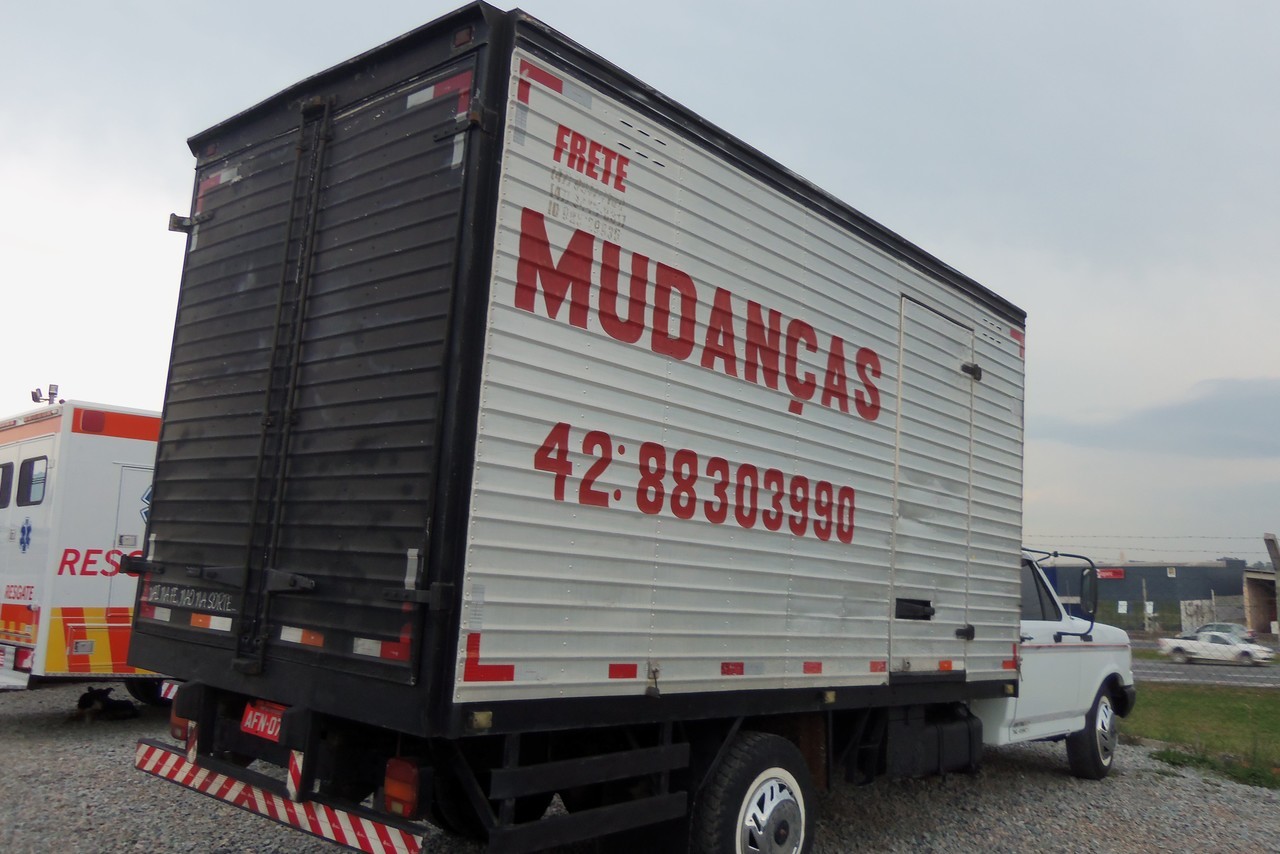 Ford F4000 - 95/95 2