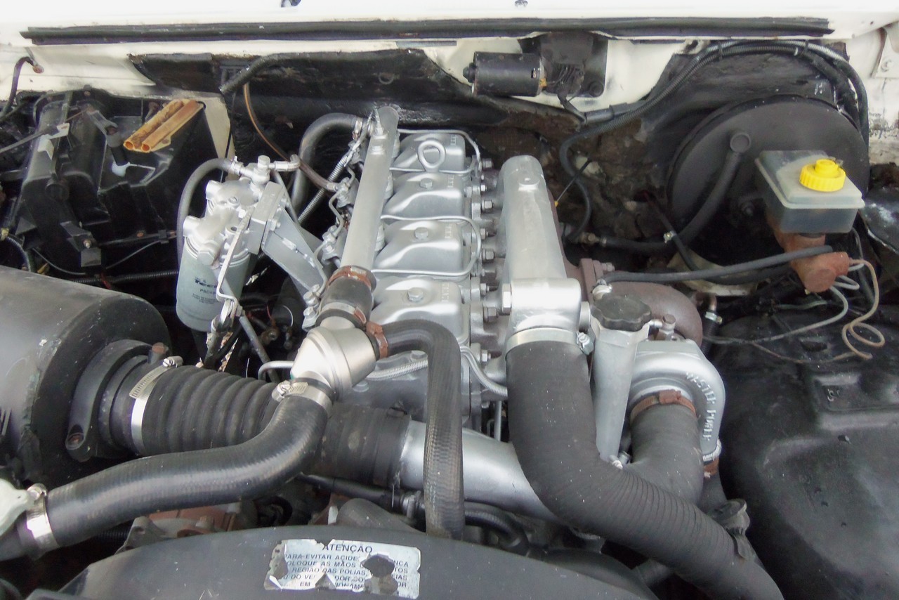 Ford F4000 - 95/95 8