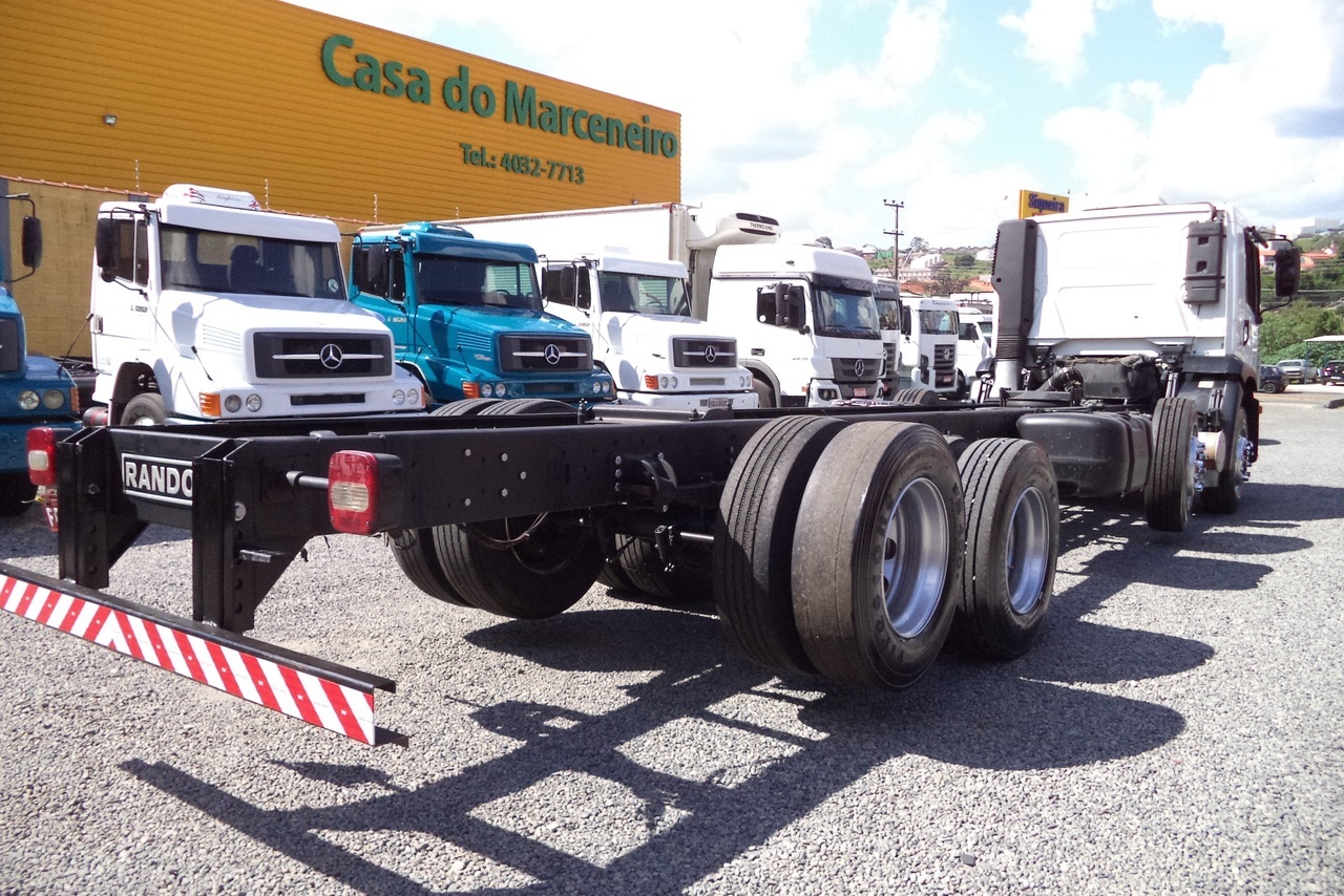 Volkswagen 24-280 E Constellation 6x2 - 14/14 10