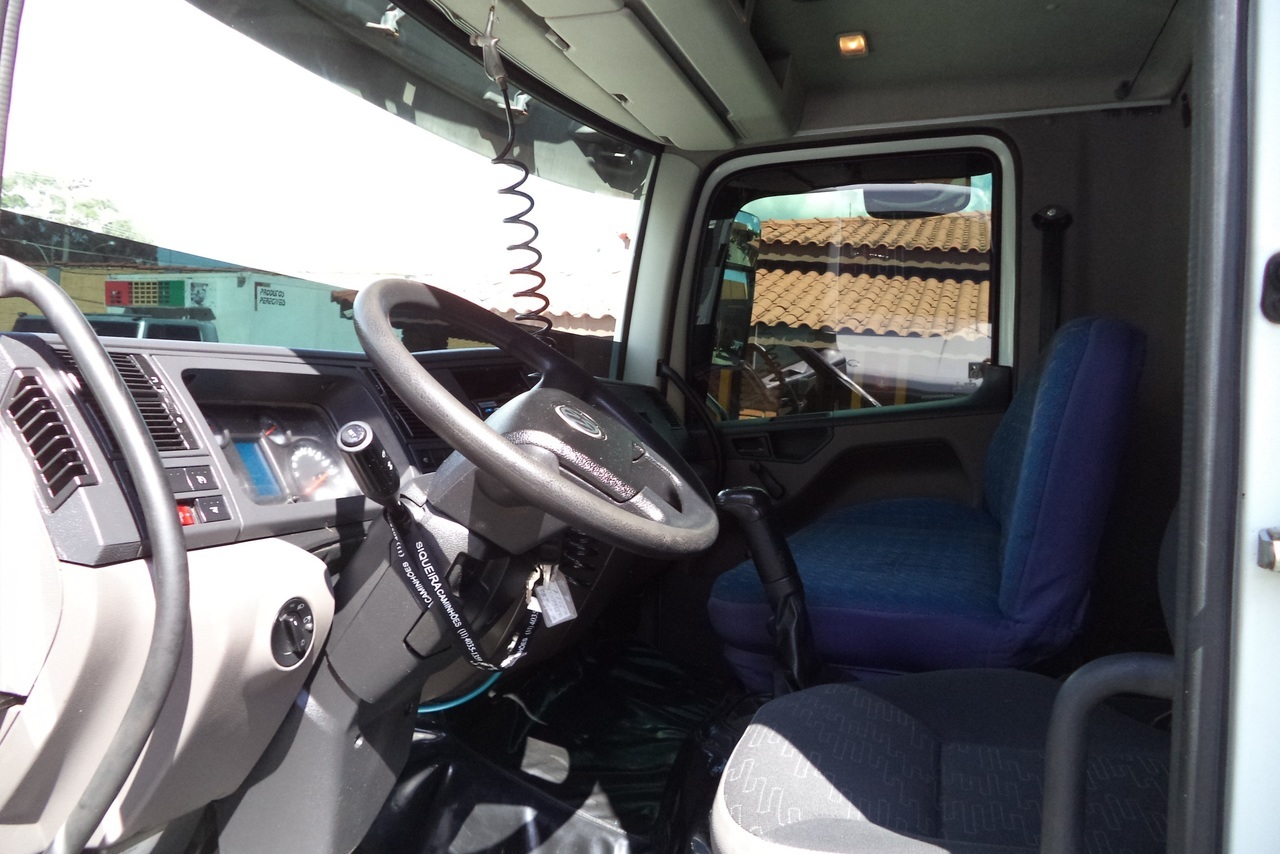 Volkswagen 24-280 E Constellation 6x2 - 14/14 12