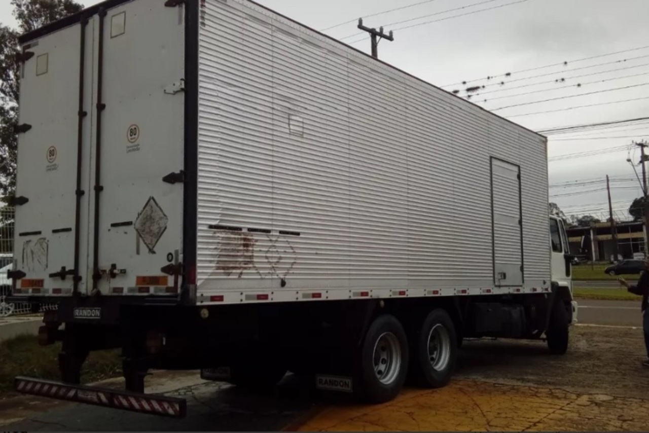 Ford Cargo2428 - 09/10 3