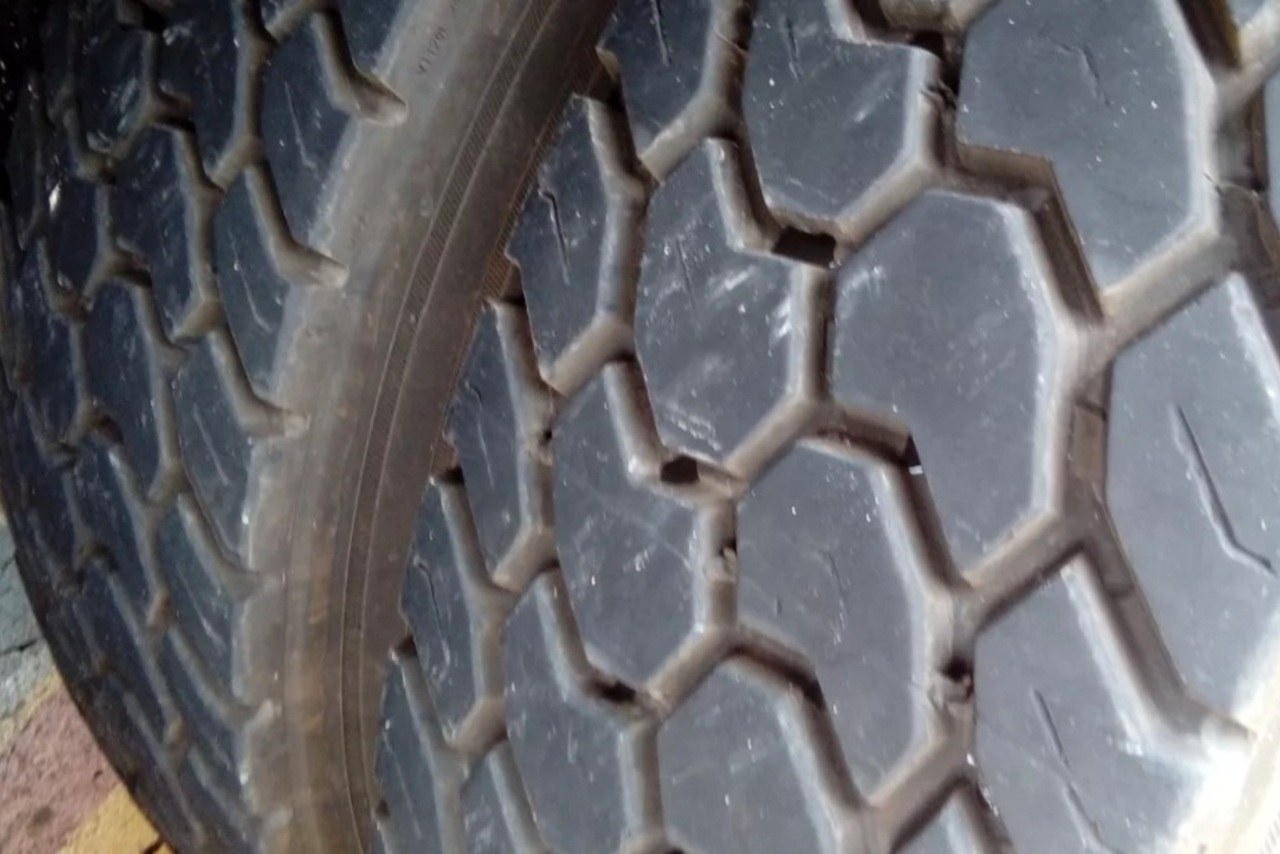 Ford Cargo2428 - 09/10 11