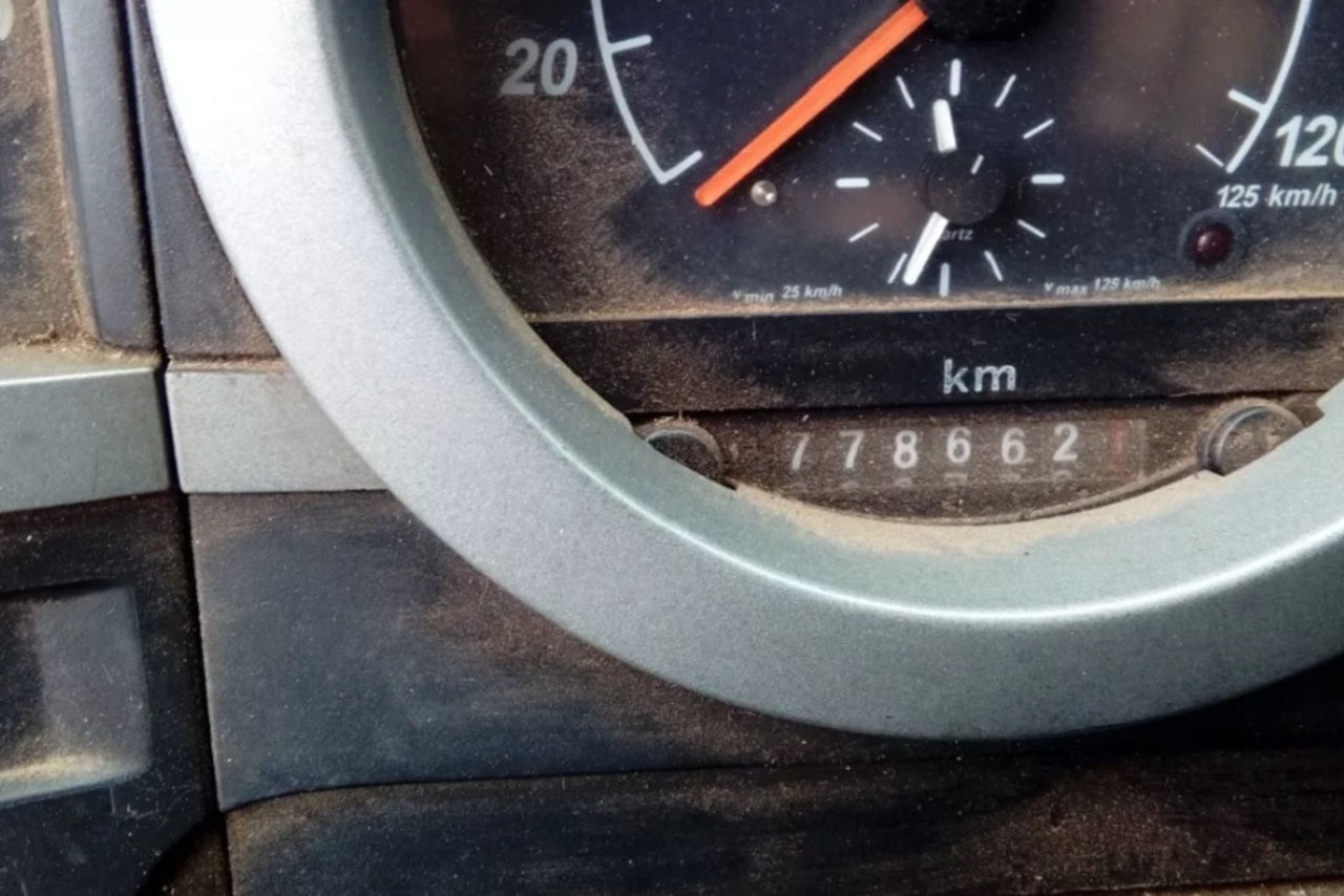 Ford Cargo2428 - 09/10 14