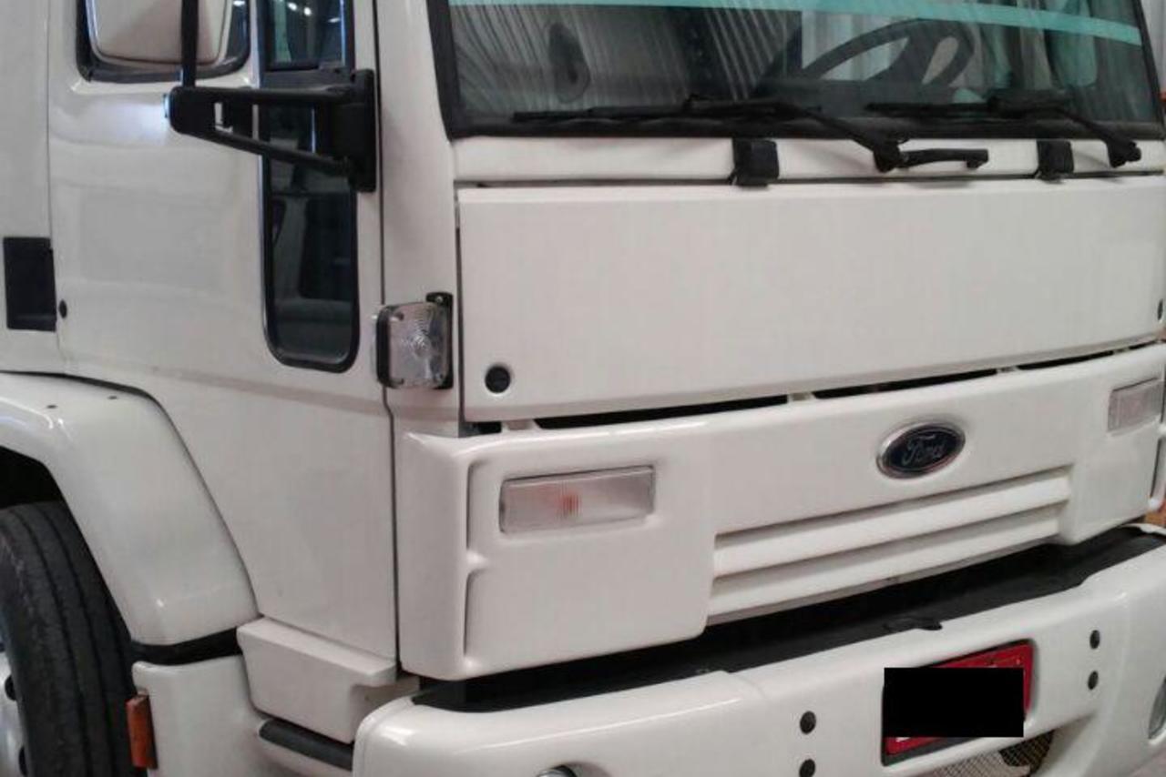 Ford Cargo4331 - 05/05 2