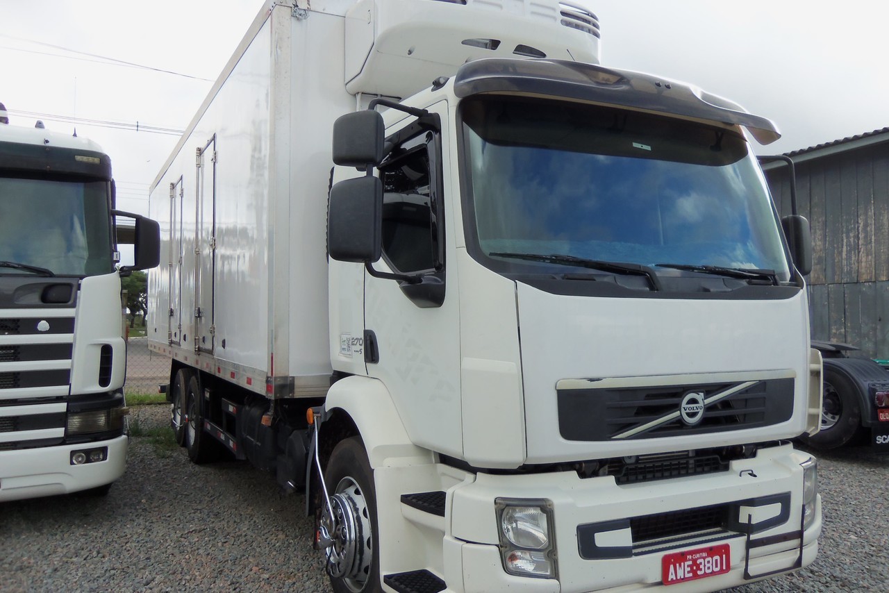 Volvo VM 270 - 12/12 2
