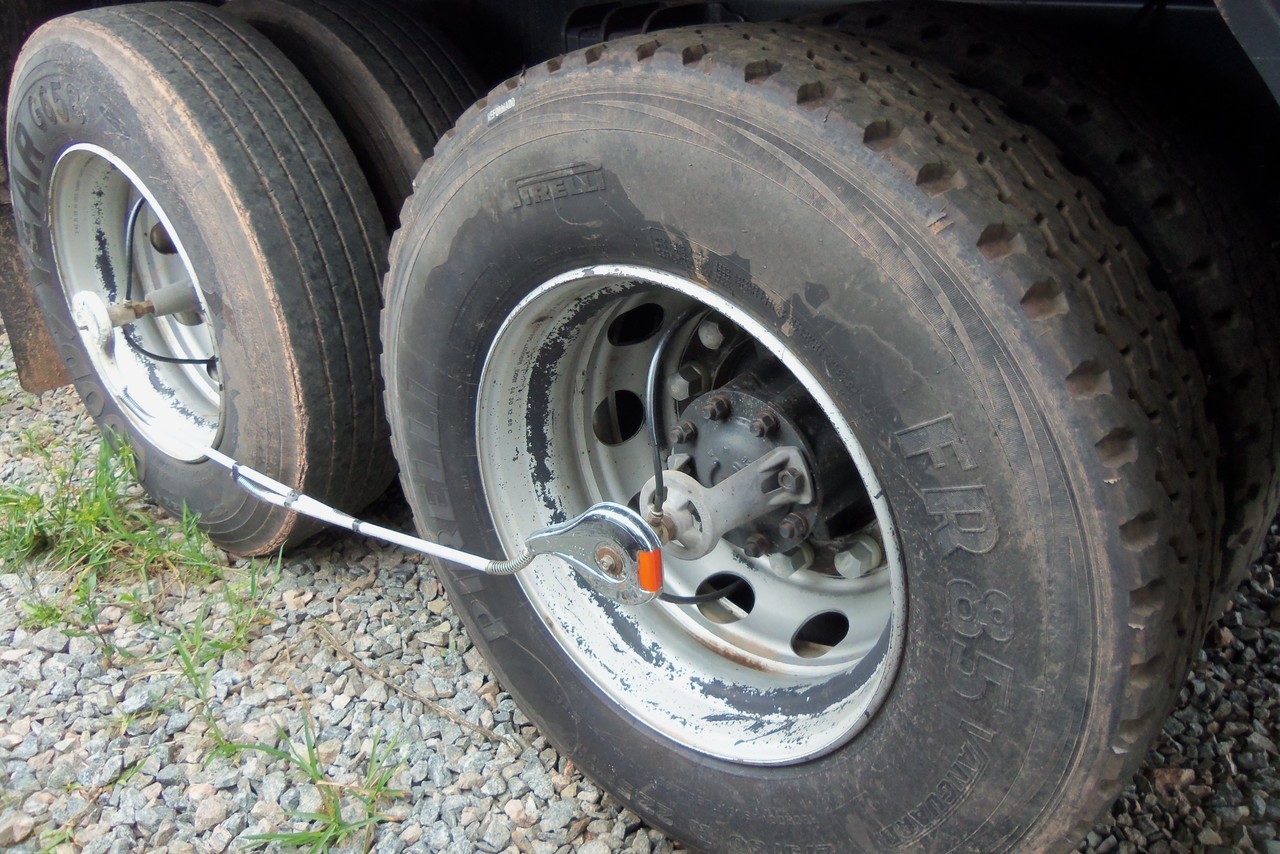 Volvo VM 270 - 12/12 6