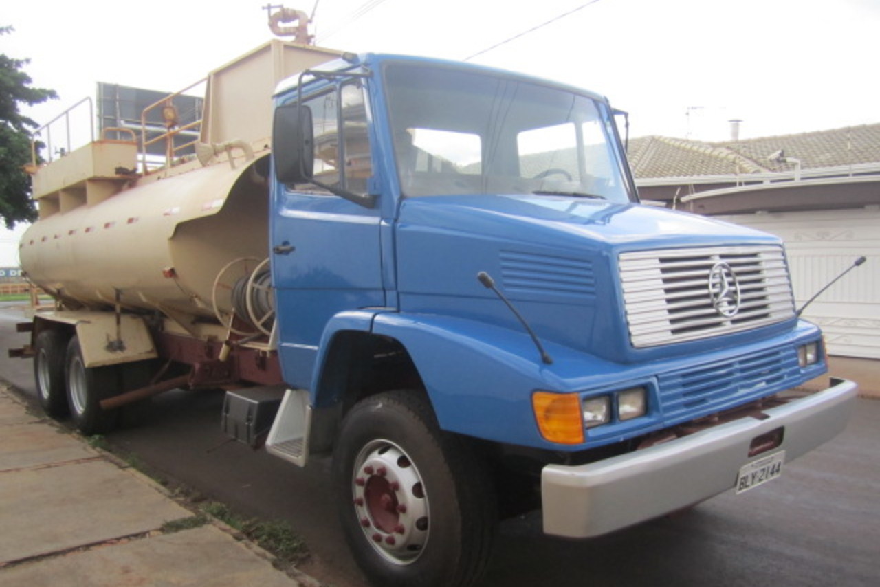 Mercedes Benz MB 2325 - 92/92 3