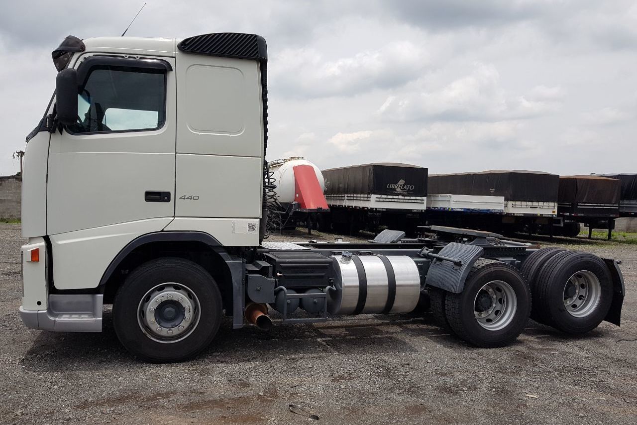 Volvo FH 440 - 09/09 3