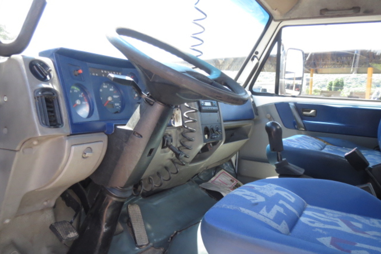 Volkswagen 8 120 - 11/11 14