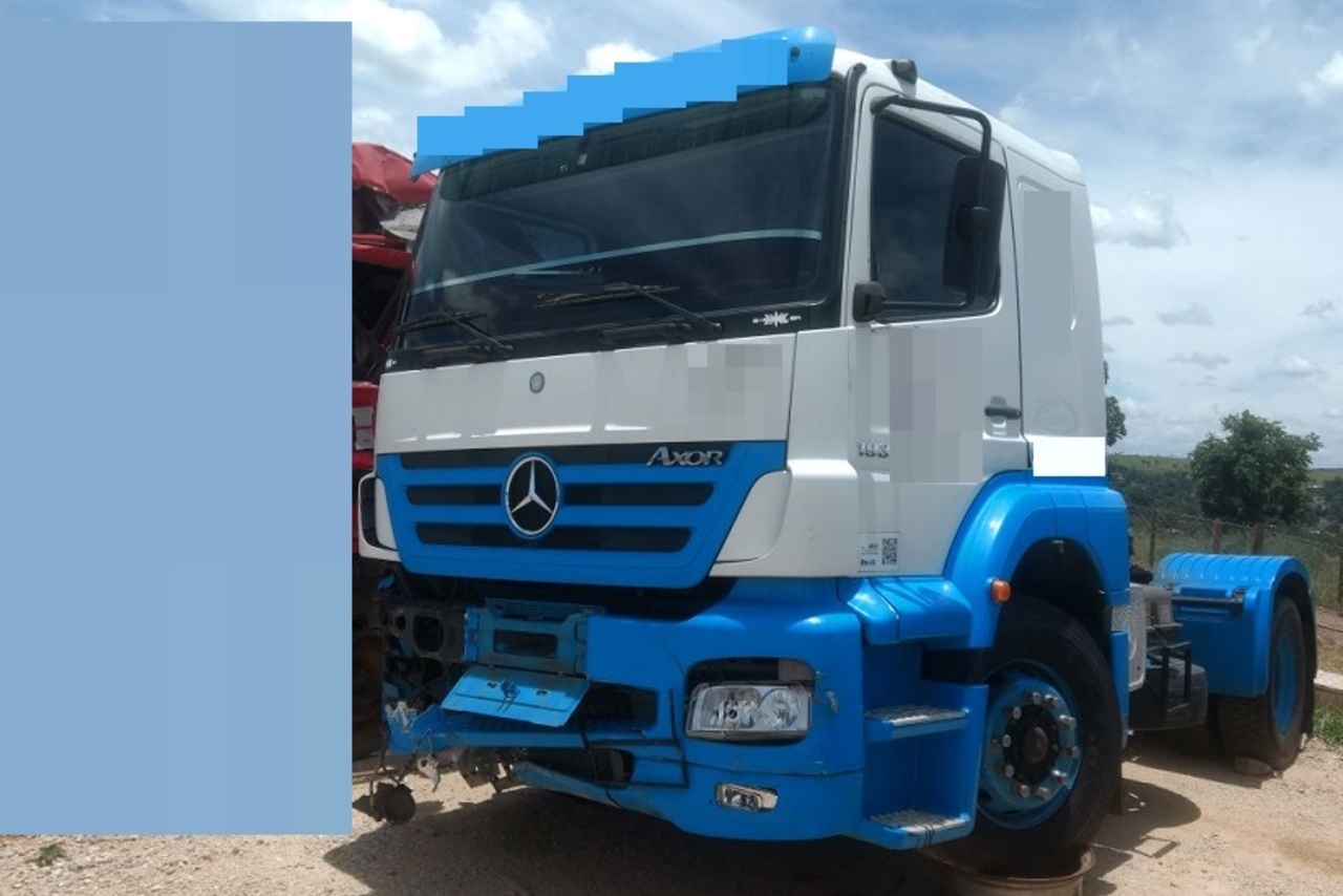 Mercedes Benz Axor 1933 - 10/10 10