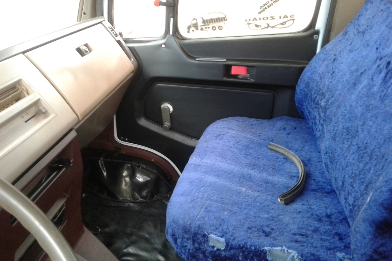 Mercedes Benz MB 2325 - 93/93 2