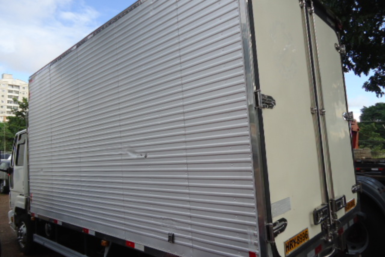 Ford Cargo815 - 03/03 4