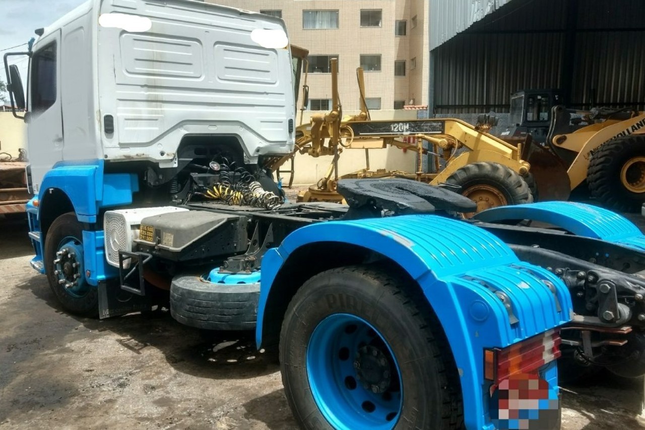 Mercedes Benz Axor 1933 - 10/10 14