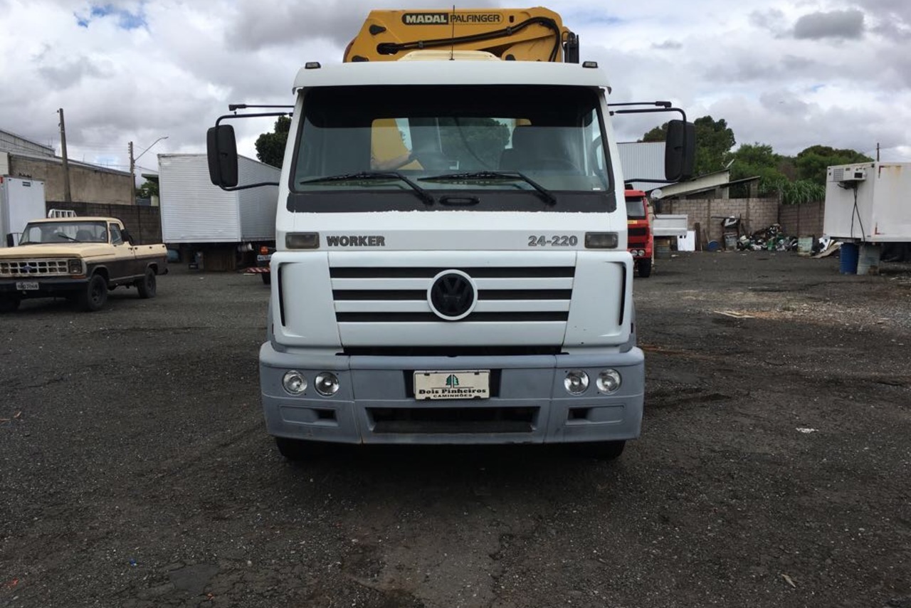 Volkswagen 24 220 - 07/07 2