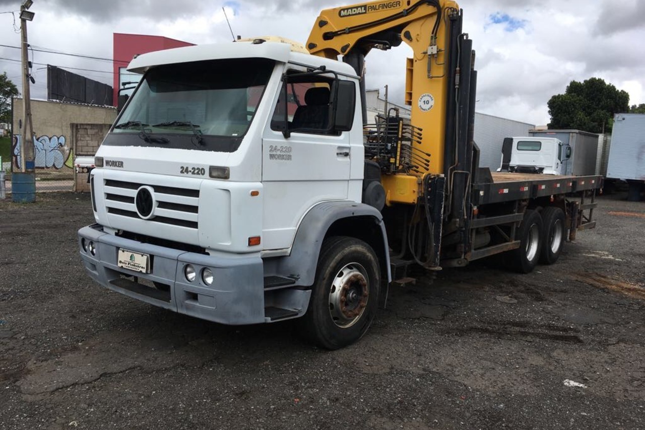 Volkswagen 24 220 - 07/07 3