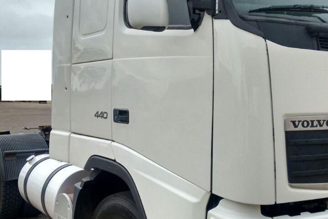 Volvo FH12 440 - 10/11 2
