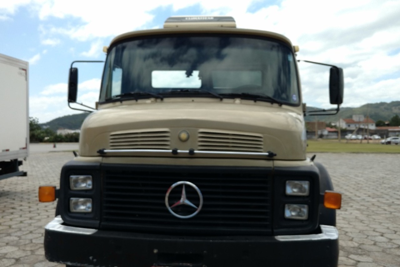 Mercedes Benz MB 1513 - 75/75 3