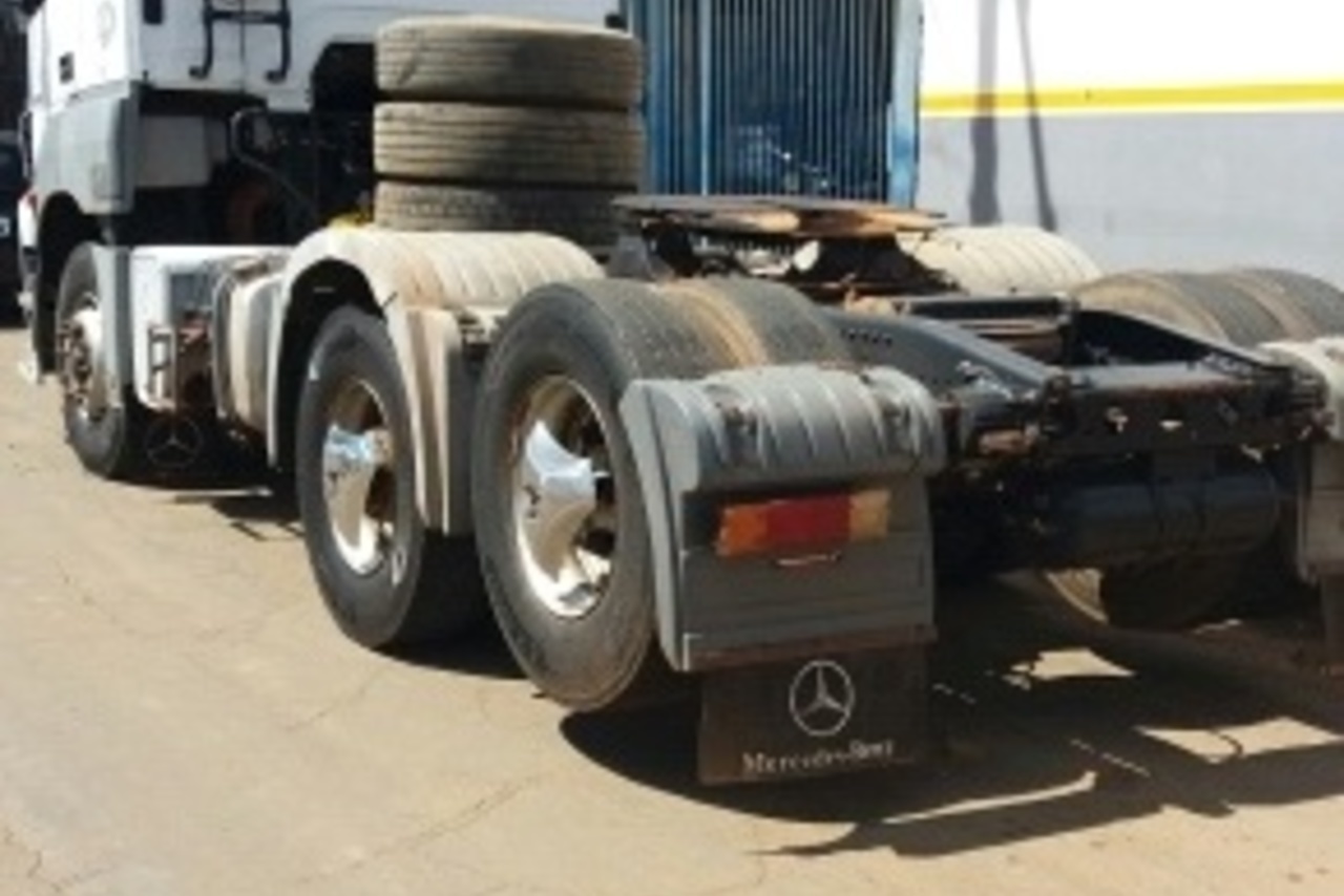Mercedes Benz Axor 2540 - 07/07 3