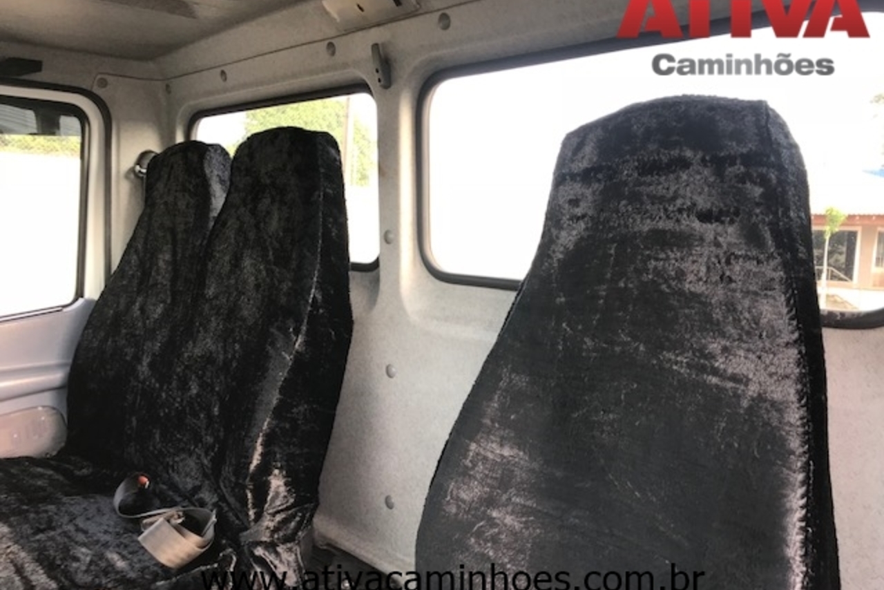 Mercedes Benz MB 1718 - 09/09 9