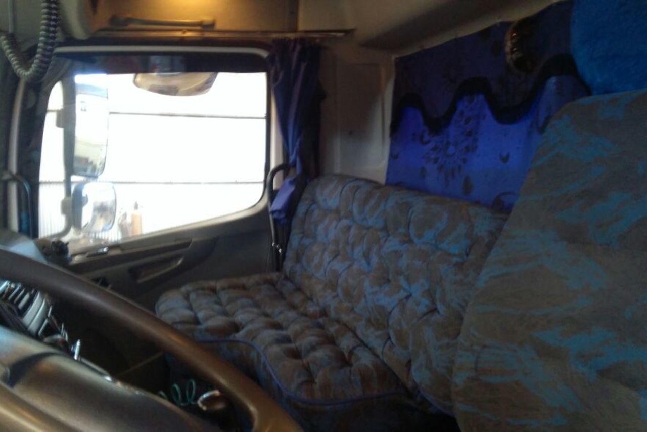 Mercedes Benz Axor 3344 - 09/09 8