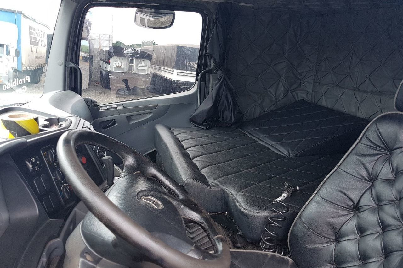 Mercedes Benz Axor 2035 - 06/06 3