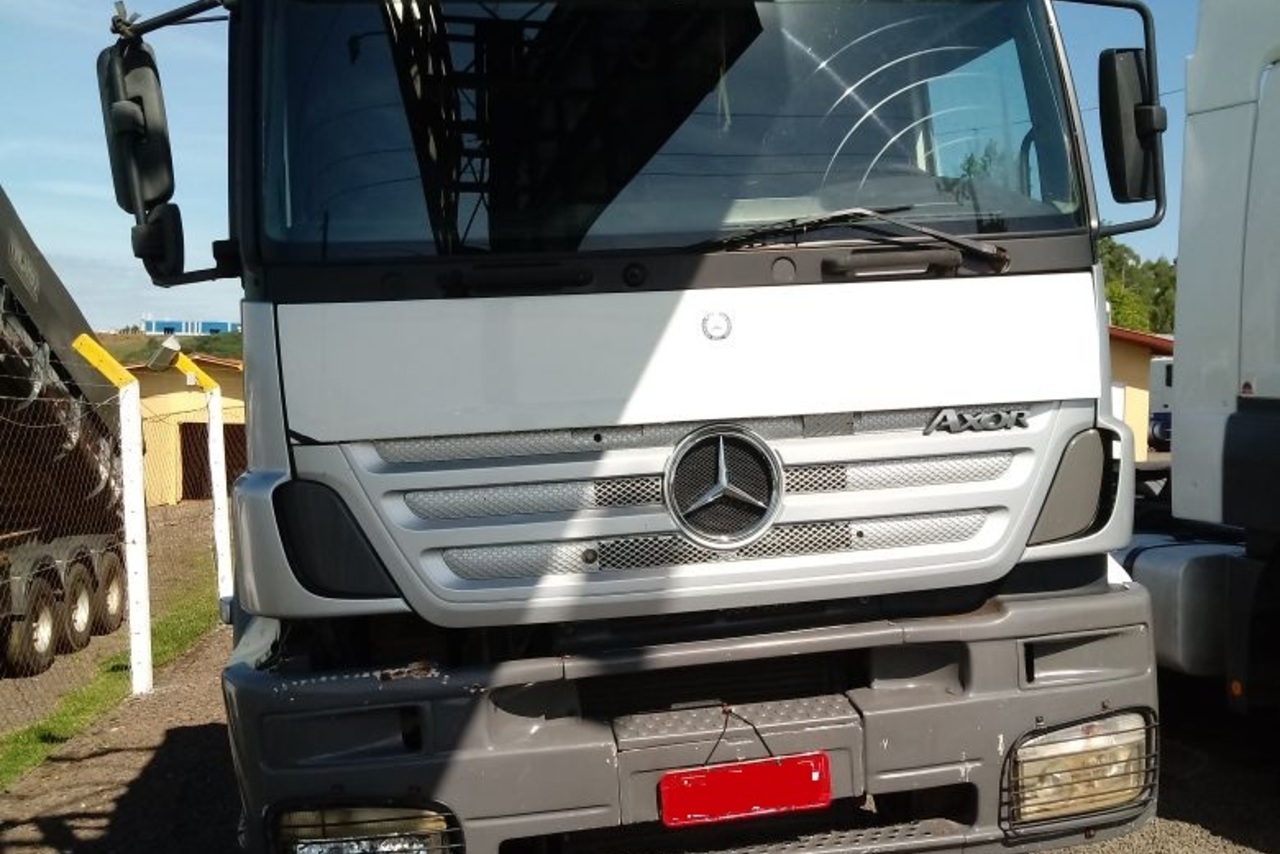 Mercedes Benz Axor 3340 - 07/08 3