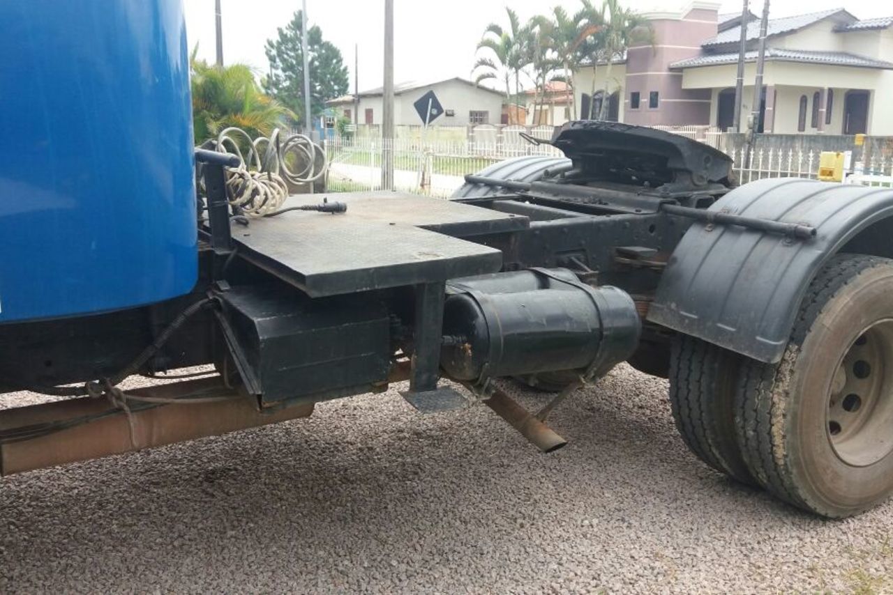 Mercedes Benz MB 1519 - 82/82 6