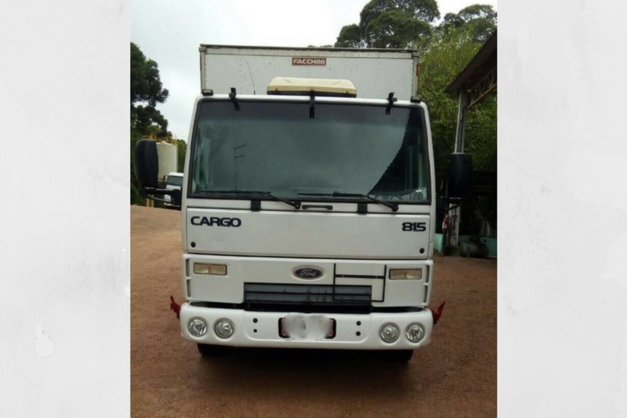 Ford Cargo815 - 12 6