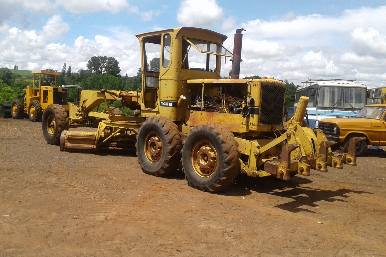 Caterpillar 140B - 80/80 2