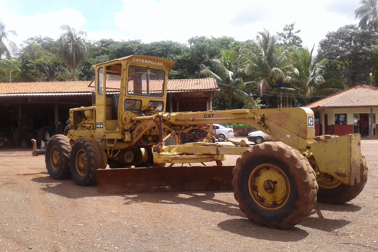 Caterpillar 140B - 80/80 3