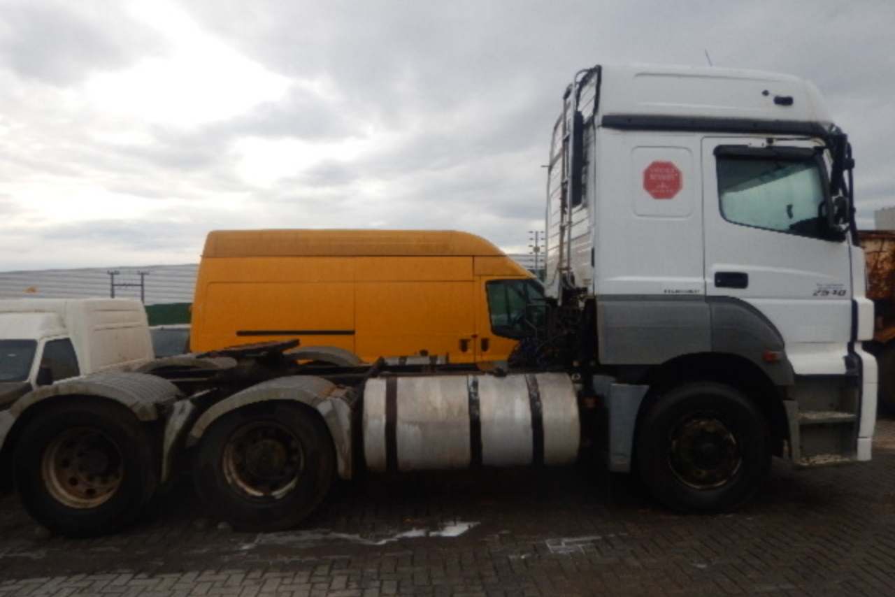 Mercedes Benz Axor 2540 - 08/08 3