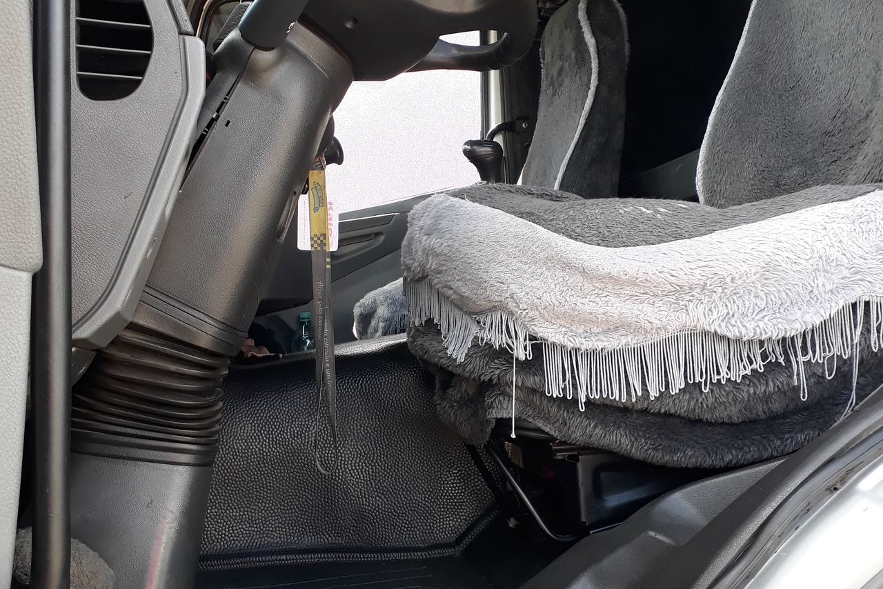 Mercedes Benz Axor 2044 - 11/11 13