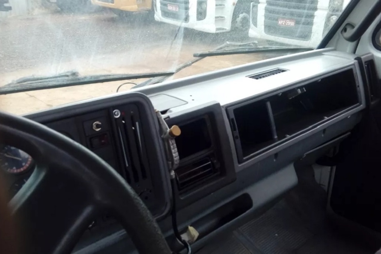 Volkswagen 16 200 - 99/99 8