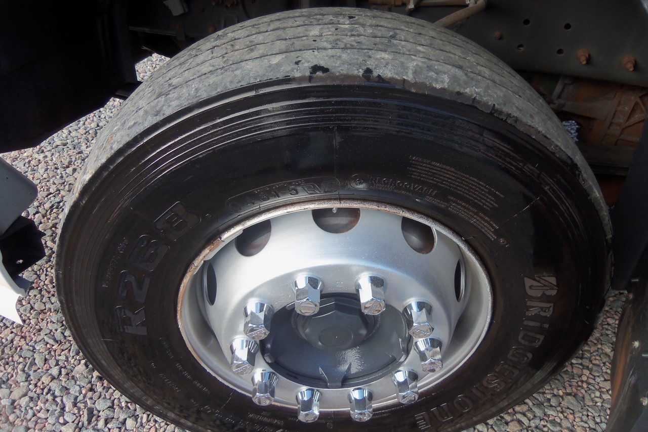 Volvo FM370 - 14/14 8