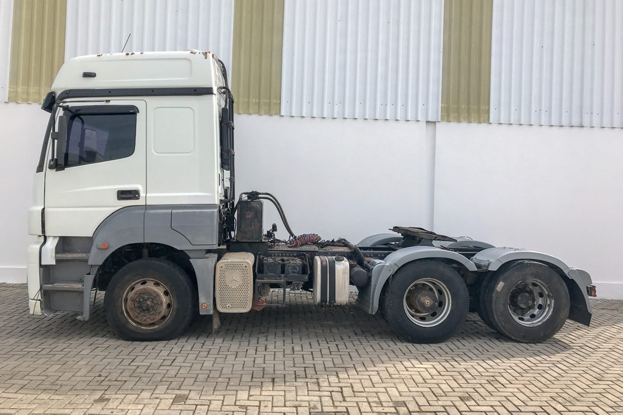 Mercedes Benz Axor 2540 - 08/08 4