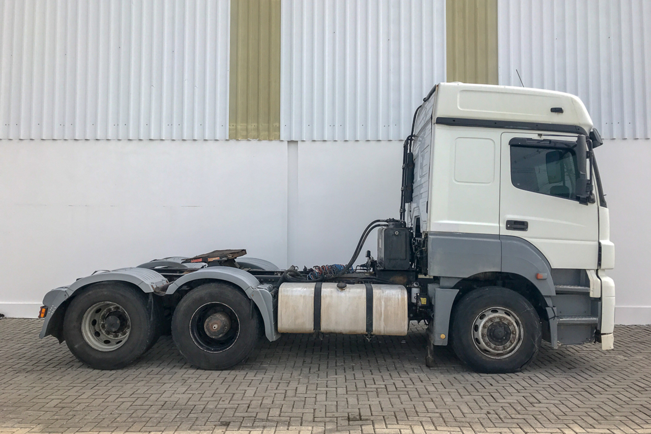 Mercedes Benz Axor 2540 - 08/08 6