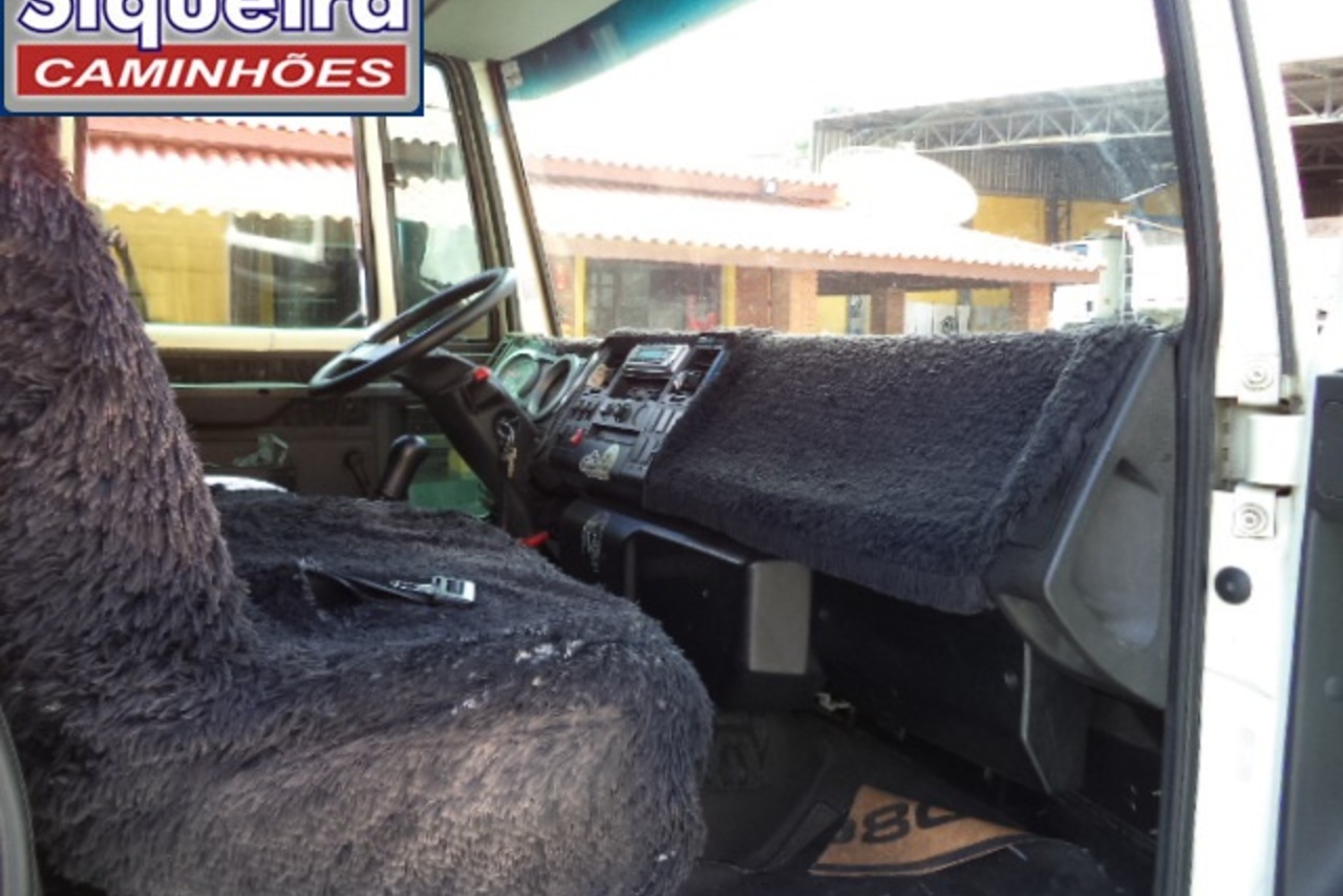 Ford Cargo815 - 10/10 10