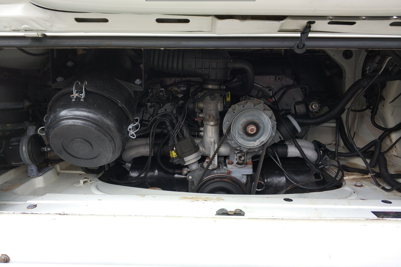 Volkswagen Kombi Standard - 05/05 8