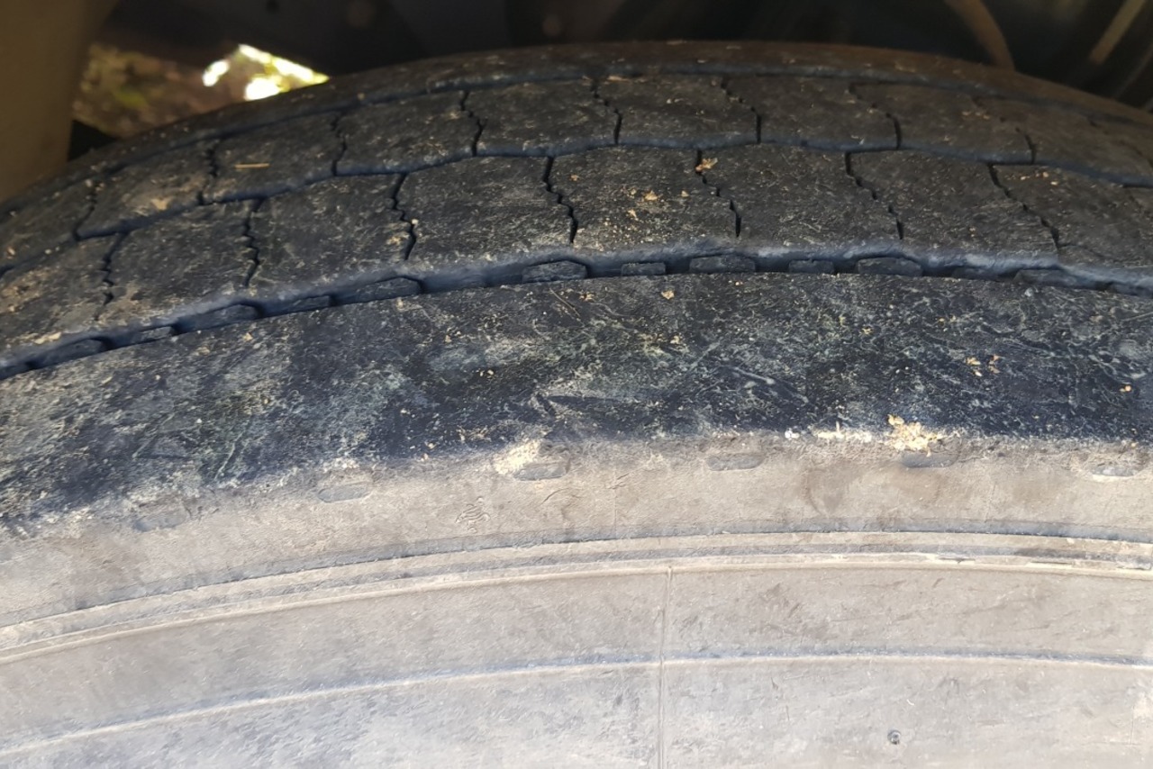 Scania 114 330 - 03/03 4