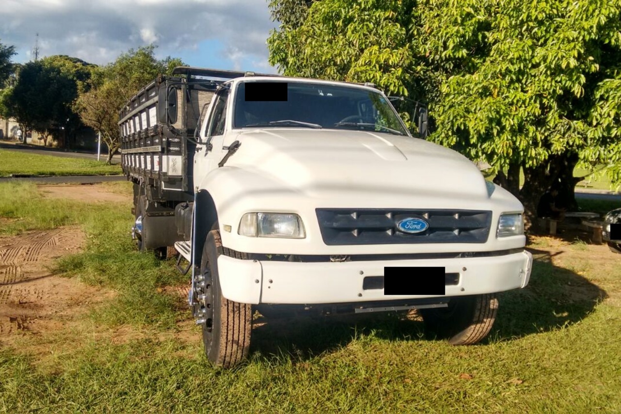 Ford F14000 - 95/95 1