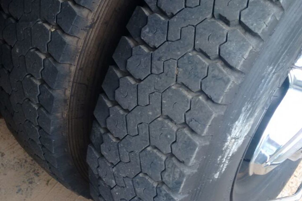 Ford F14000 - 95/95 12