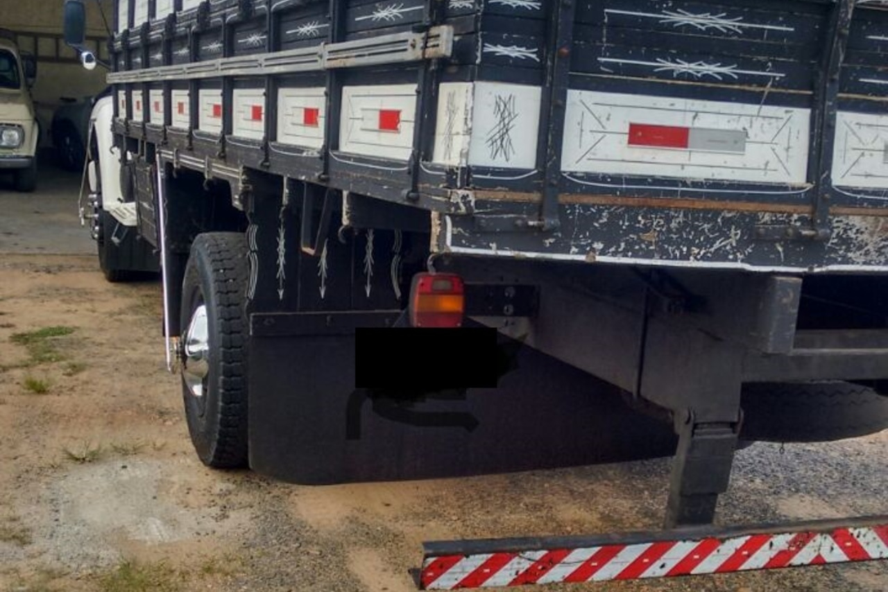 Ford F14000 - 95/95 14