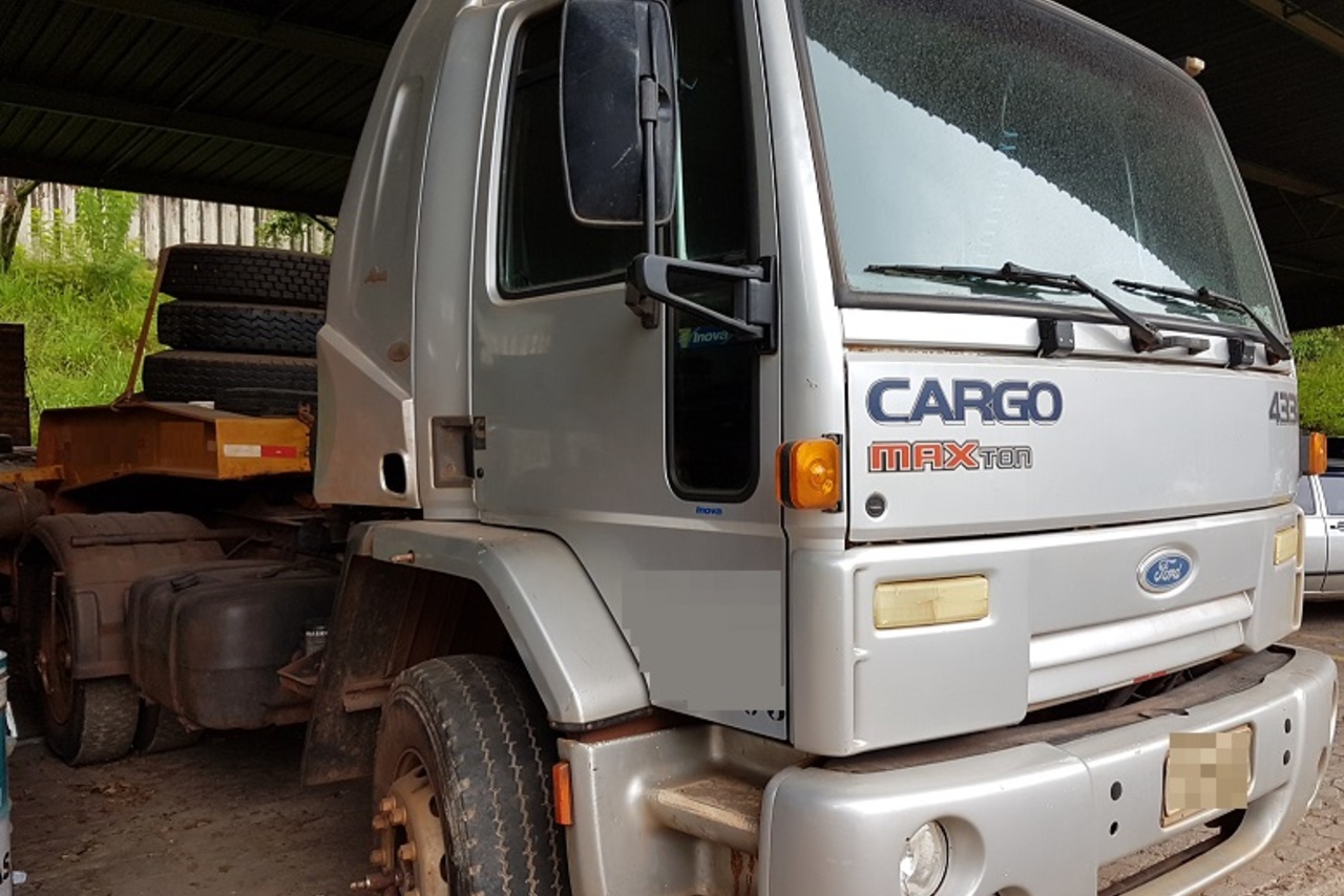 Ford Cargo4331 - 05/05 5