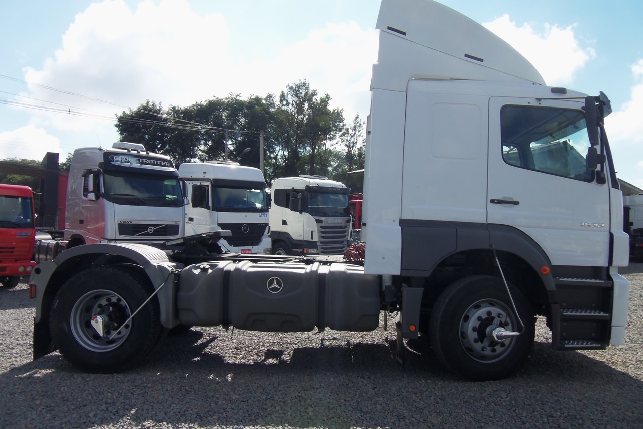 Mercedes Benz Axor 1933 - 11/11 2