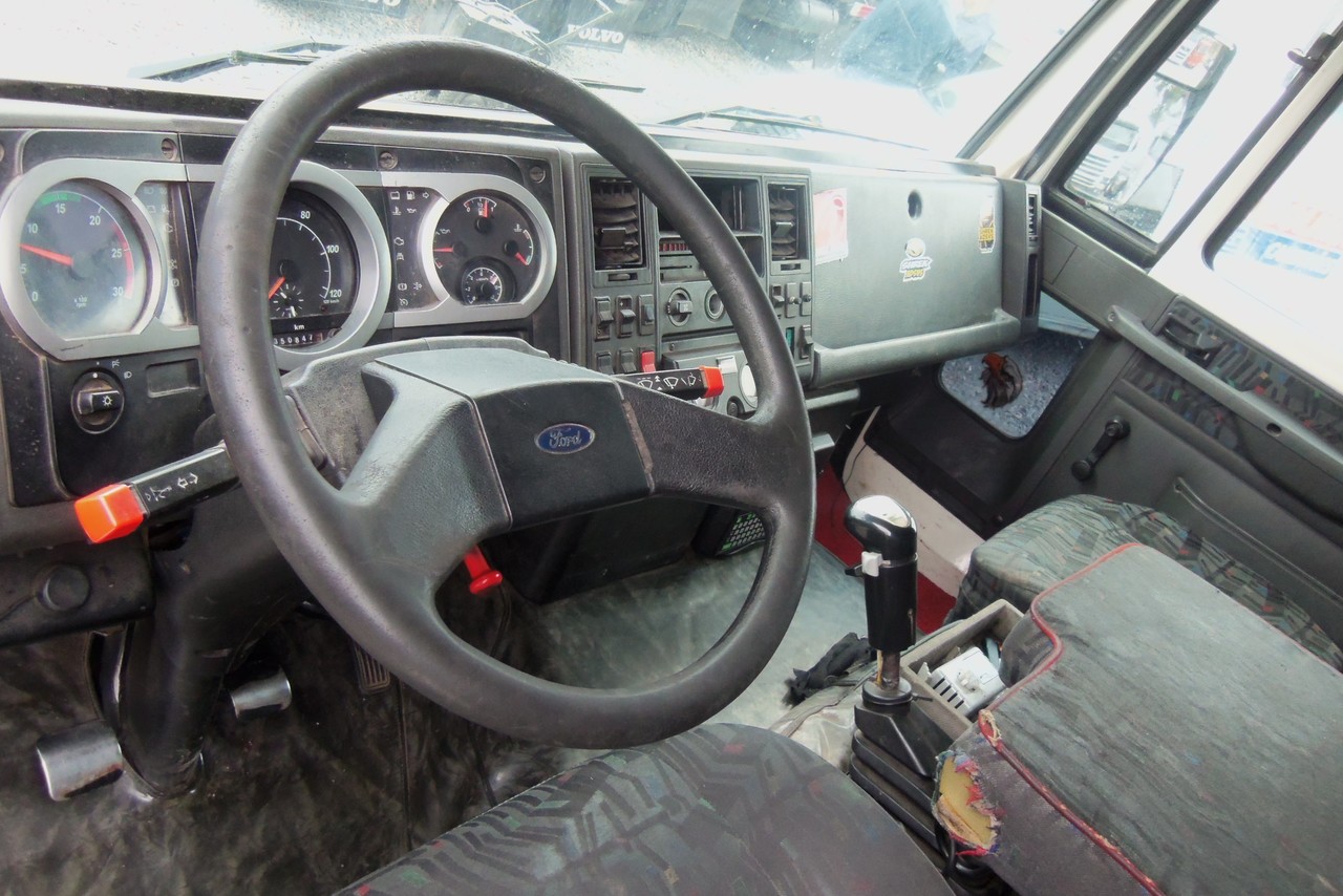 Ford Cargo4532 - 10/10 12