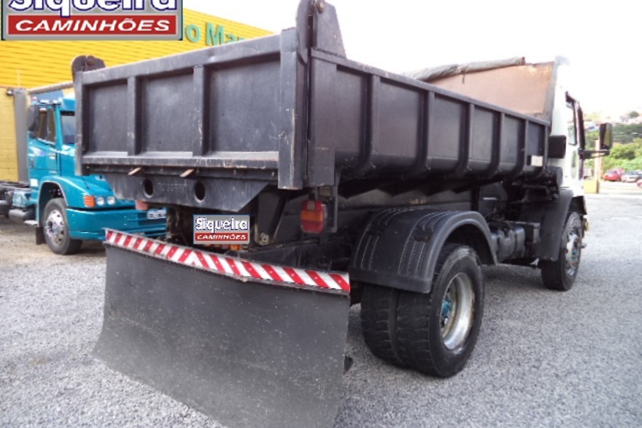 Ford Cargo1517 - 06/06 6
