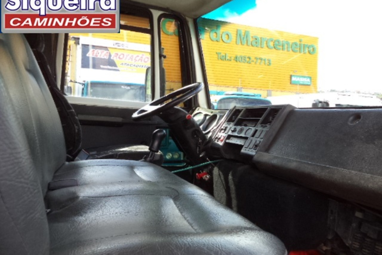 Ford Cargo1517 - 06/06 8