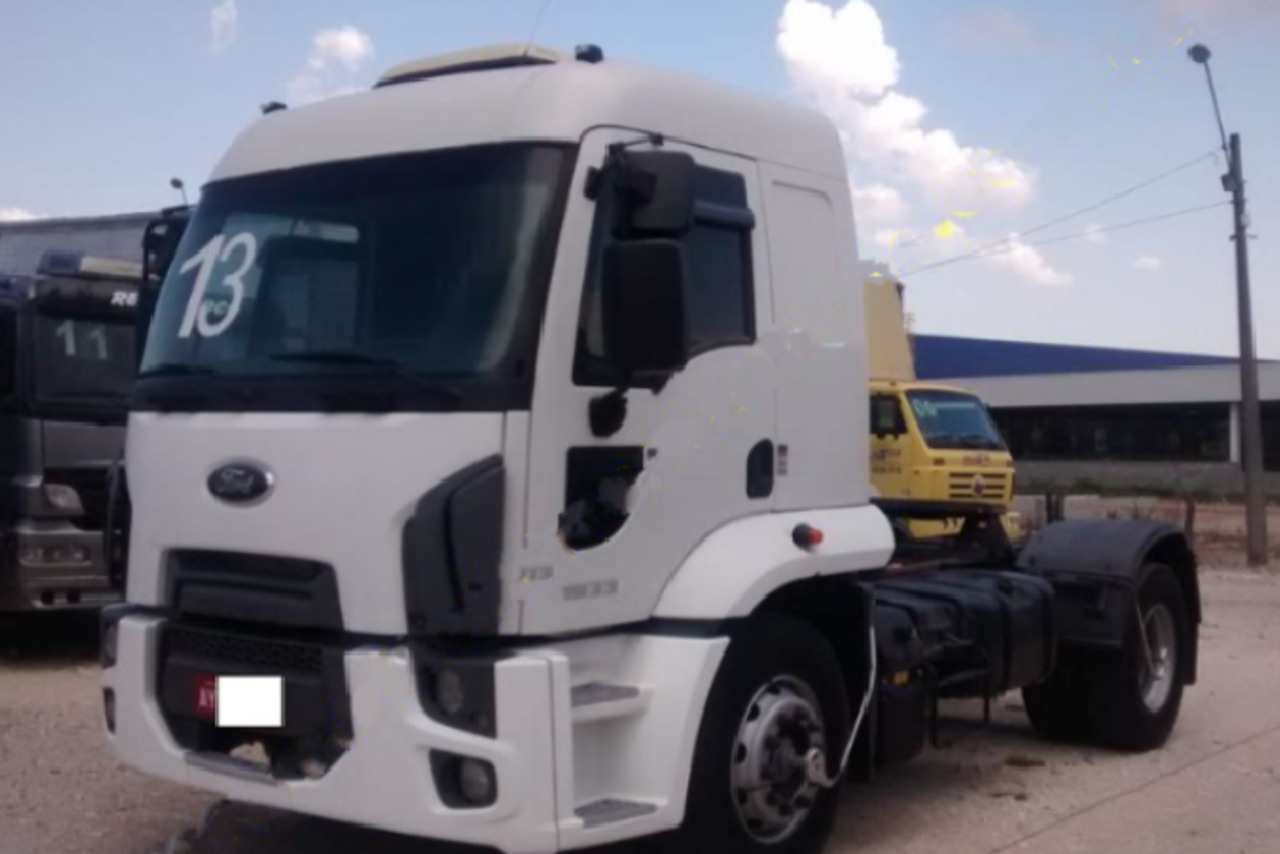 Ford Cargo1933 - 13/13 2