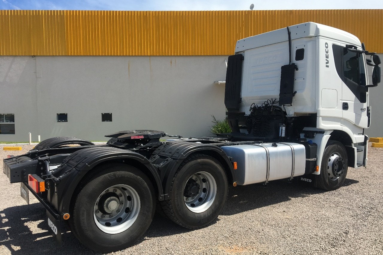 Iveco Stralis 440 - 17/17 6