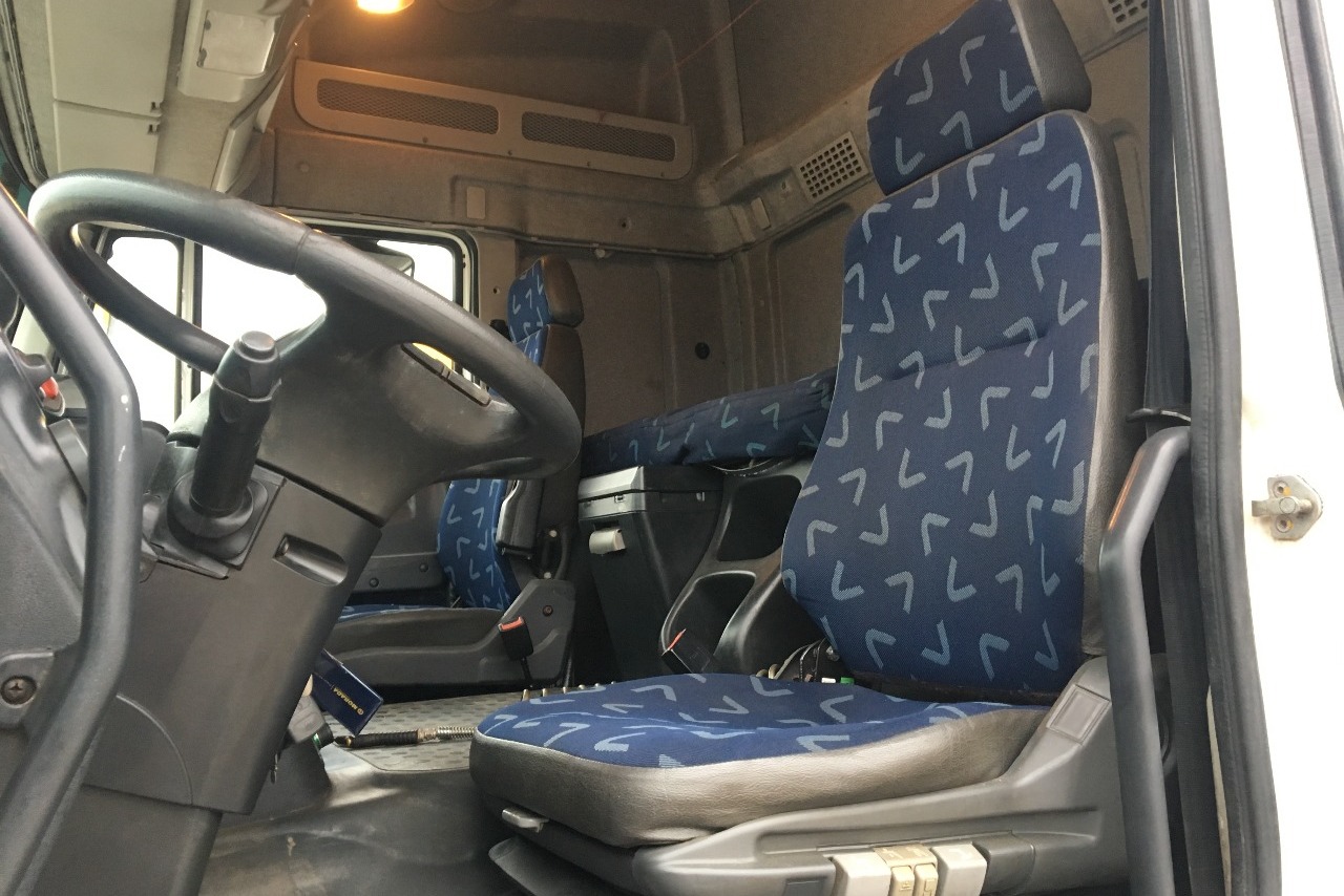 Iveco Stralis 460 - 12/12 3